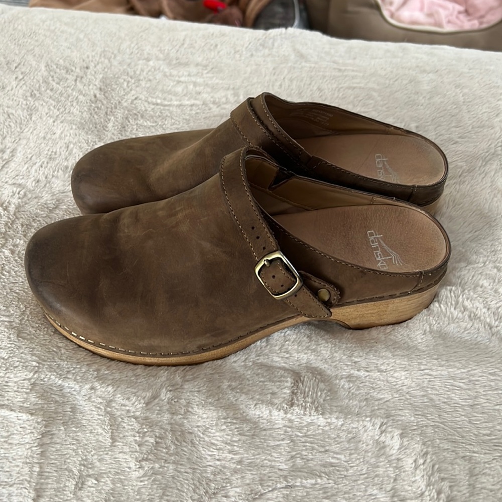 Dansko clogs size 40
